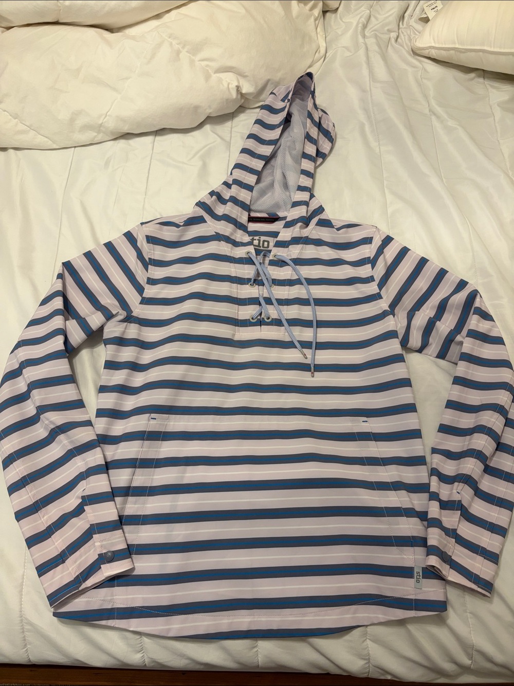 STIO Striped Sun Hoodie Pullover in Blue, Gray & White Medium